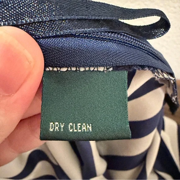 Lauren Ralph Lauren 100% Silk Chevron Slip Skirt Womens 12 Quiet Luxury Minimal - Picture 7 of 7